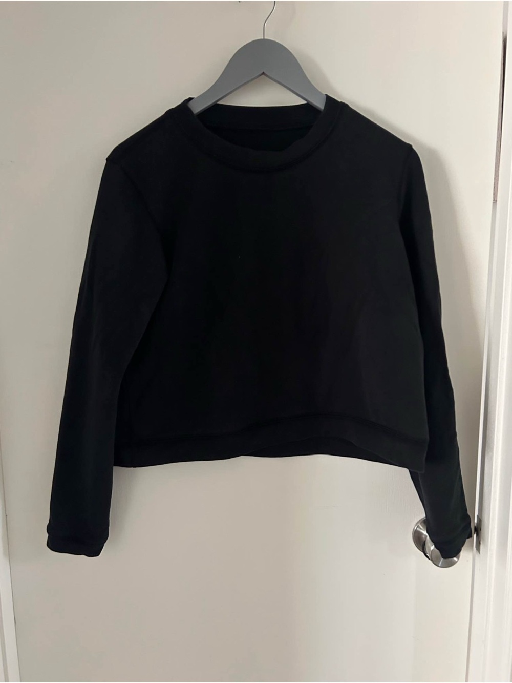 lululemon black crewneck size 6